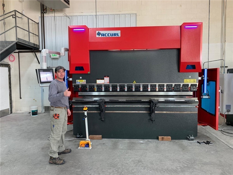 ACCURL cnc پریس بریک DA58T 4axis 2500 ملی میٹر ہے۔