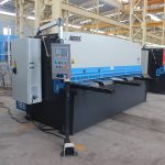 ہائیڈرولک دھات پلیٹ سوئنگ بیم کڑھائی مشین